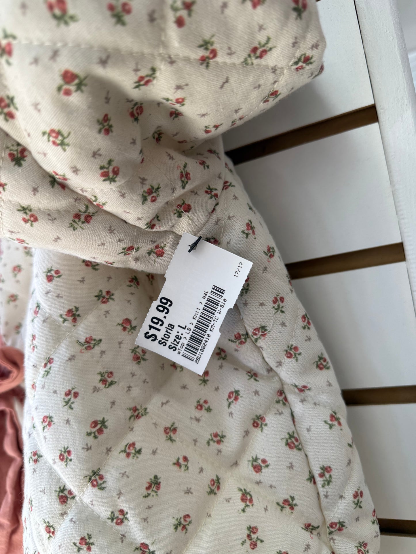 Storia pink and cream floral quilted tie jacket size large