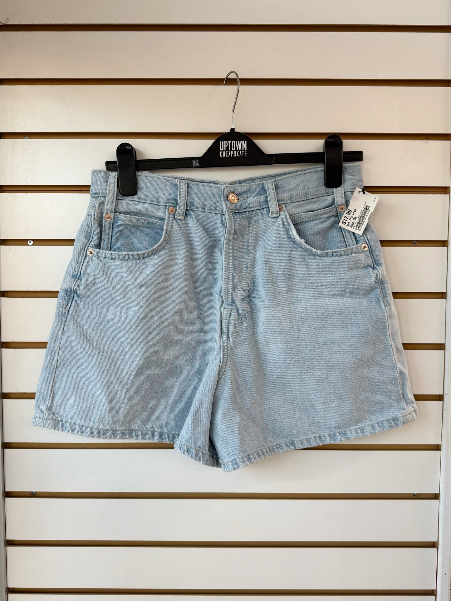 We the Free lightwash denim shorts size 28