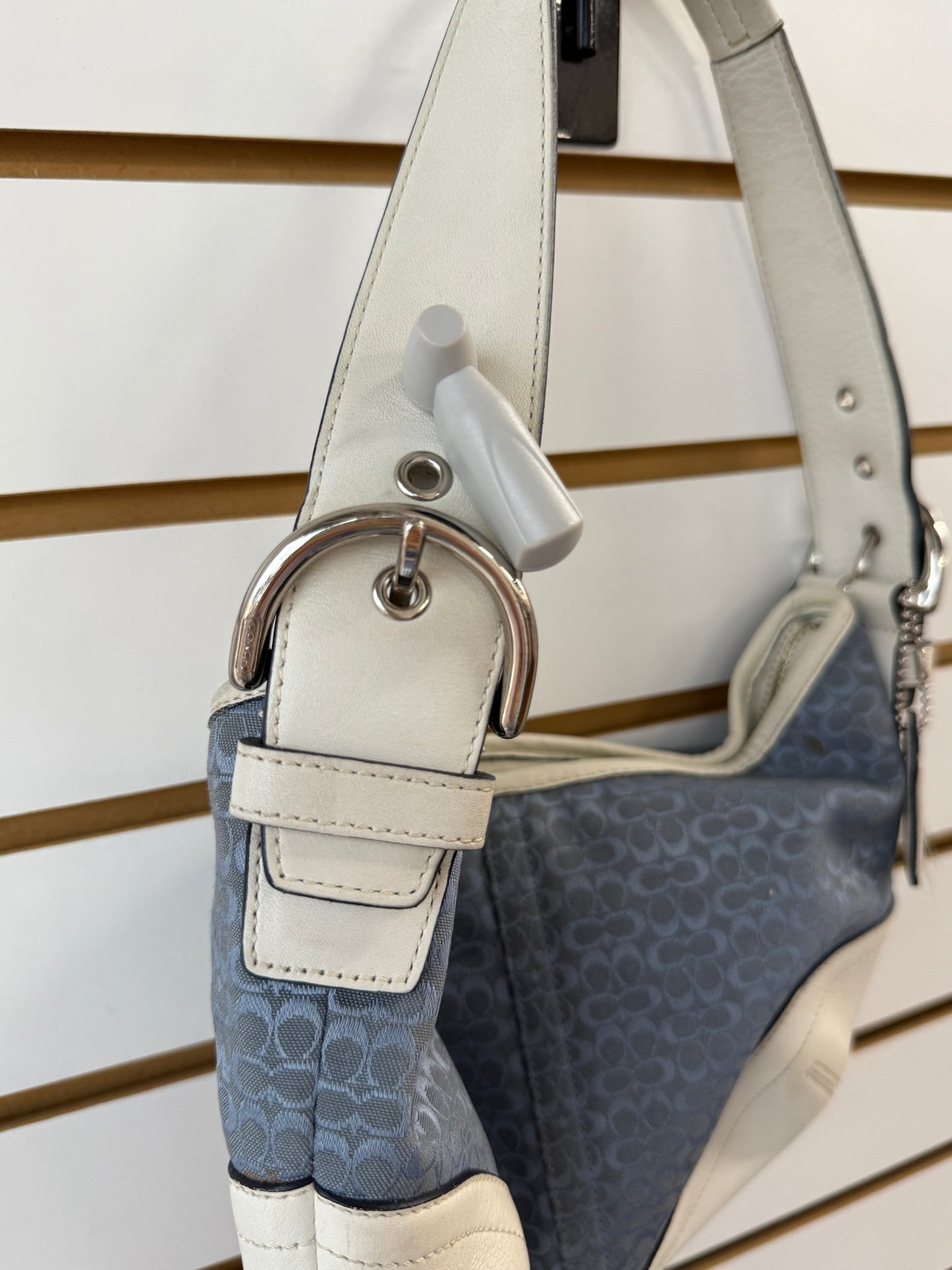 Vintage Coach soho signature blue and white shoulder bag (shows wear- see photos)
