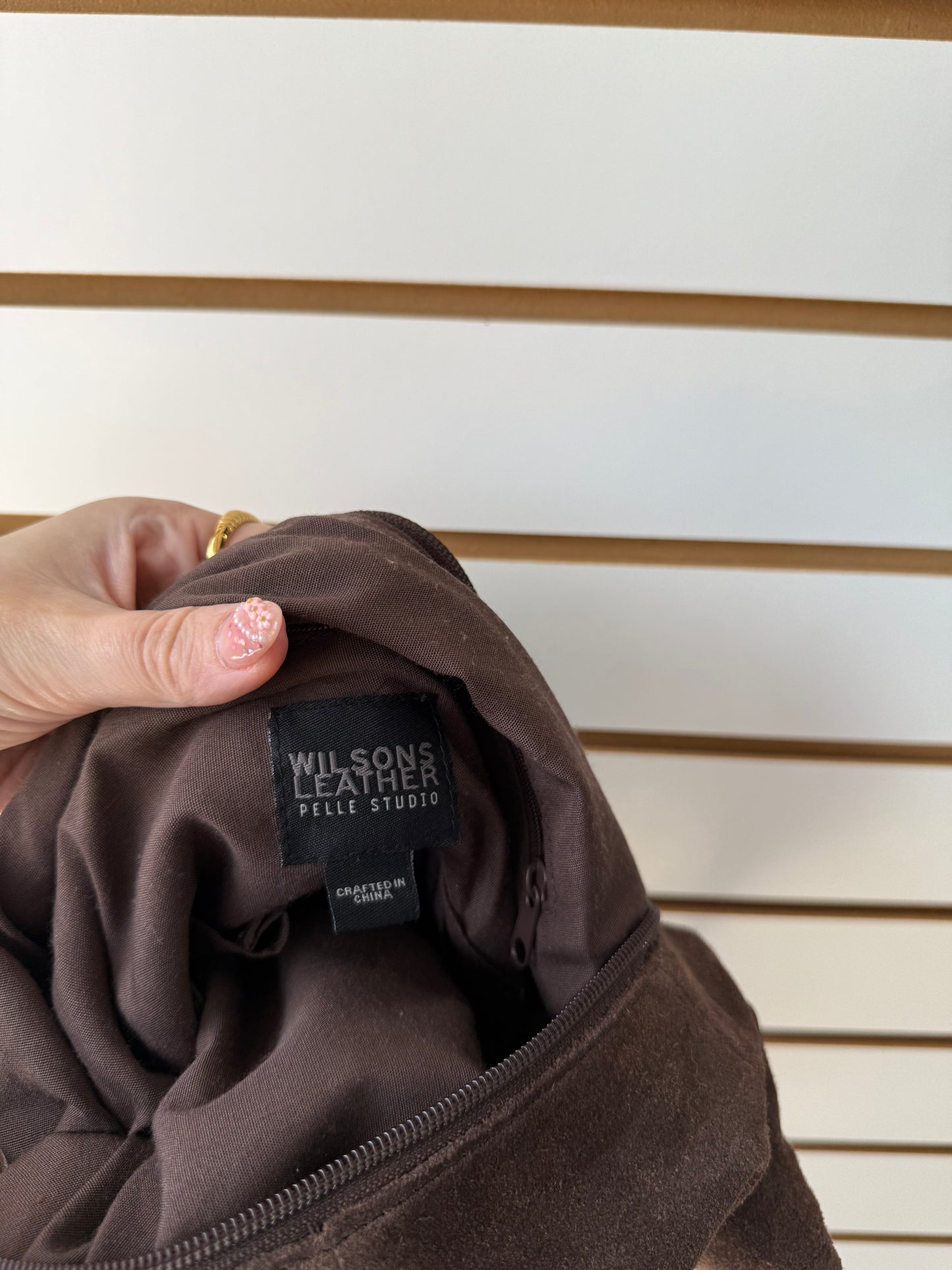 Vintage Wilson’s Leather brown hobo shoulder slouch bag (has some minor spots)