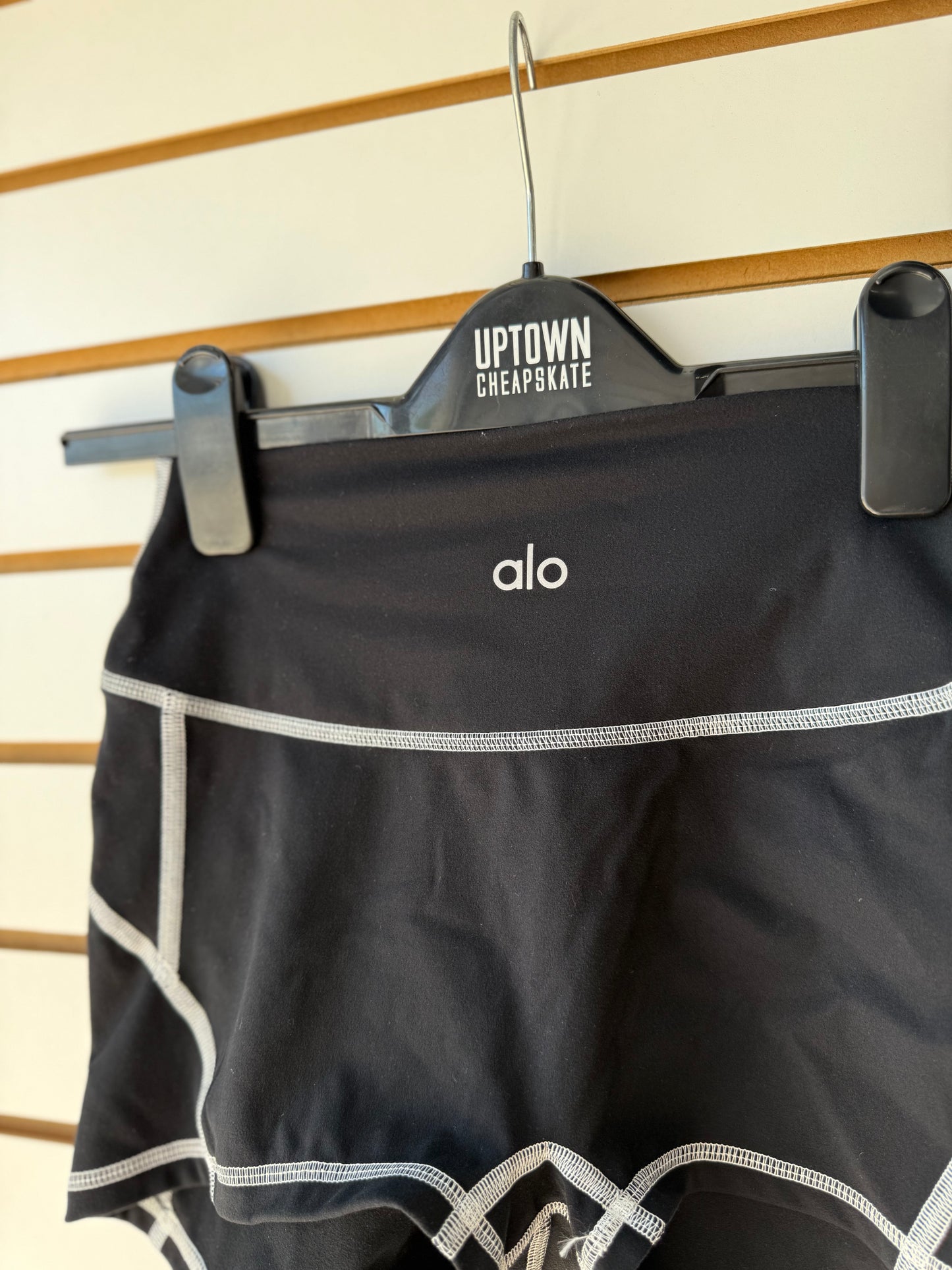 ALO Yoga black shorts size small