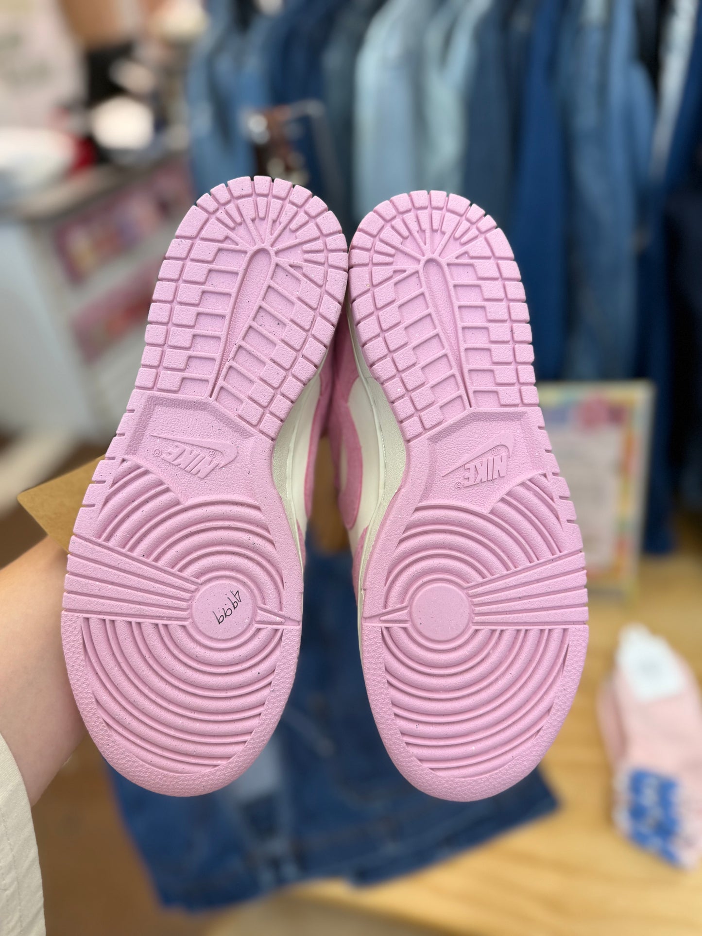 NWT Nike pink sail/rise dunk low size 7.5 women’s