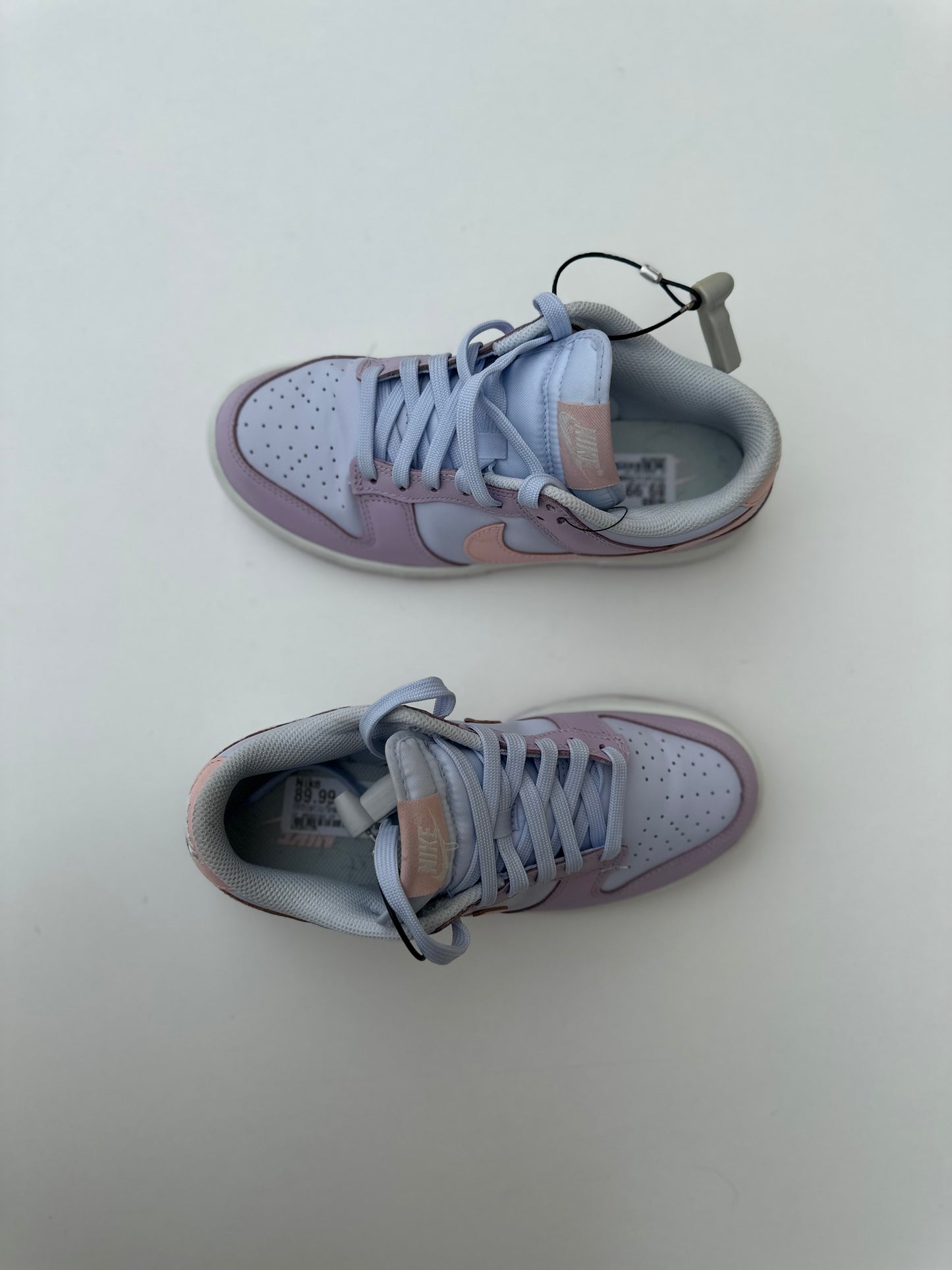 Nike Women’s Dunk Low Easter (6.5)