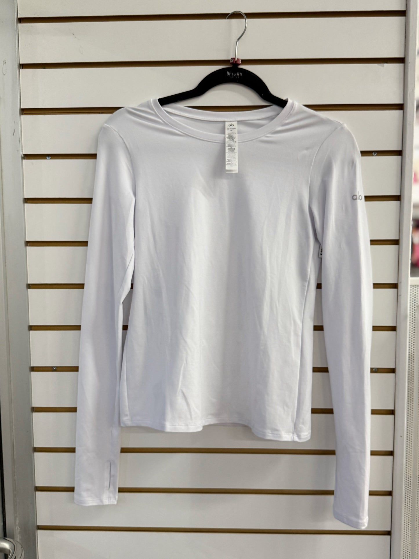 ALO Yoga white long sleeve size XS