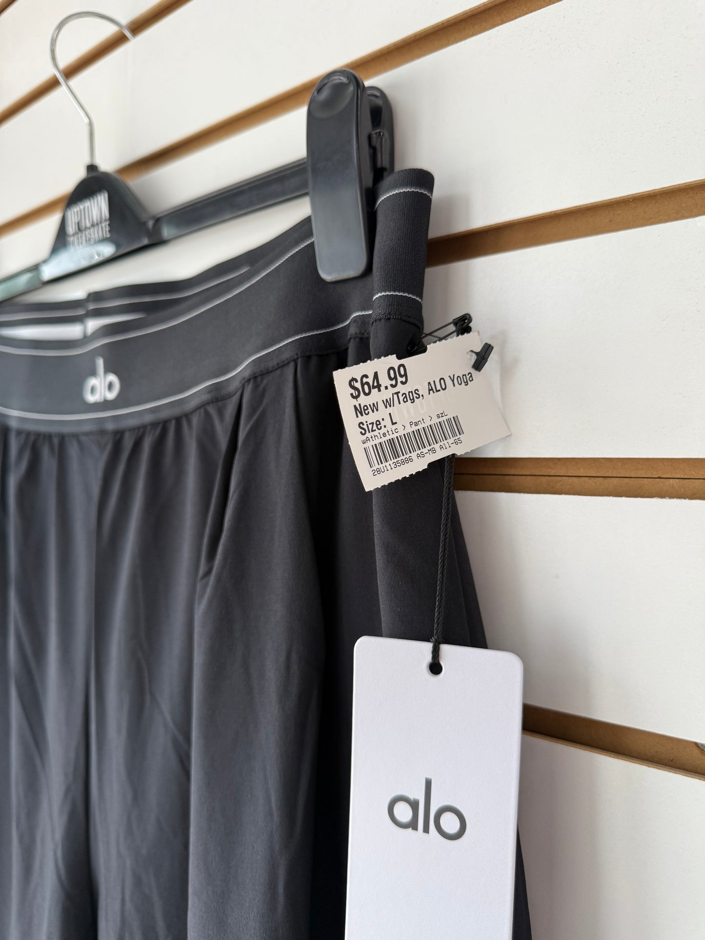 NWT ALO Yoga suit up trousers (regular) size large