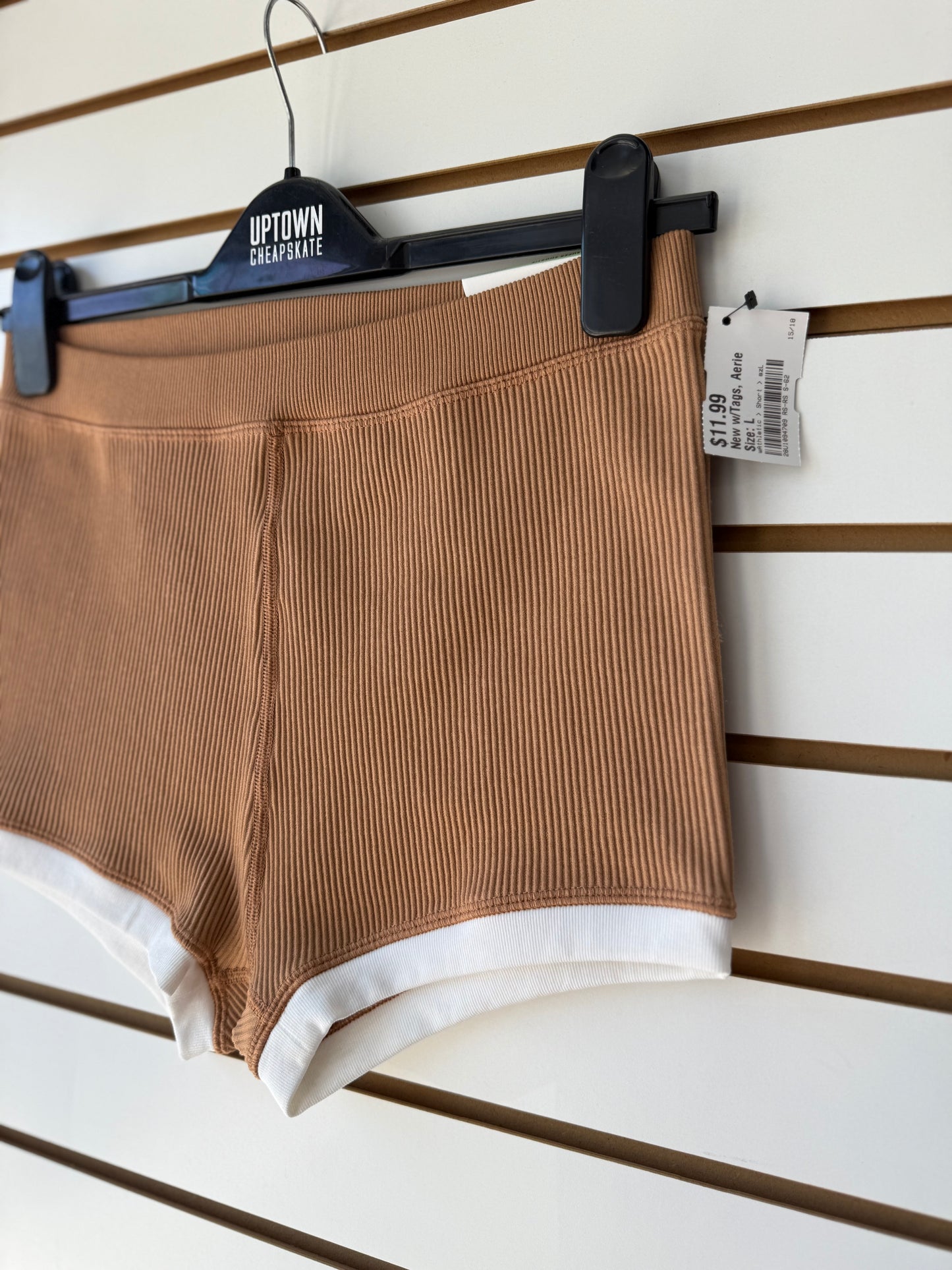 NWT Aerie Offline super court shortie shorts sz large