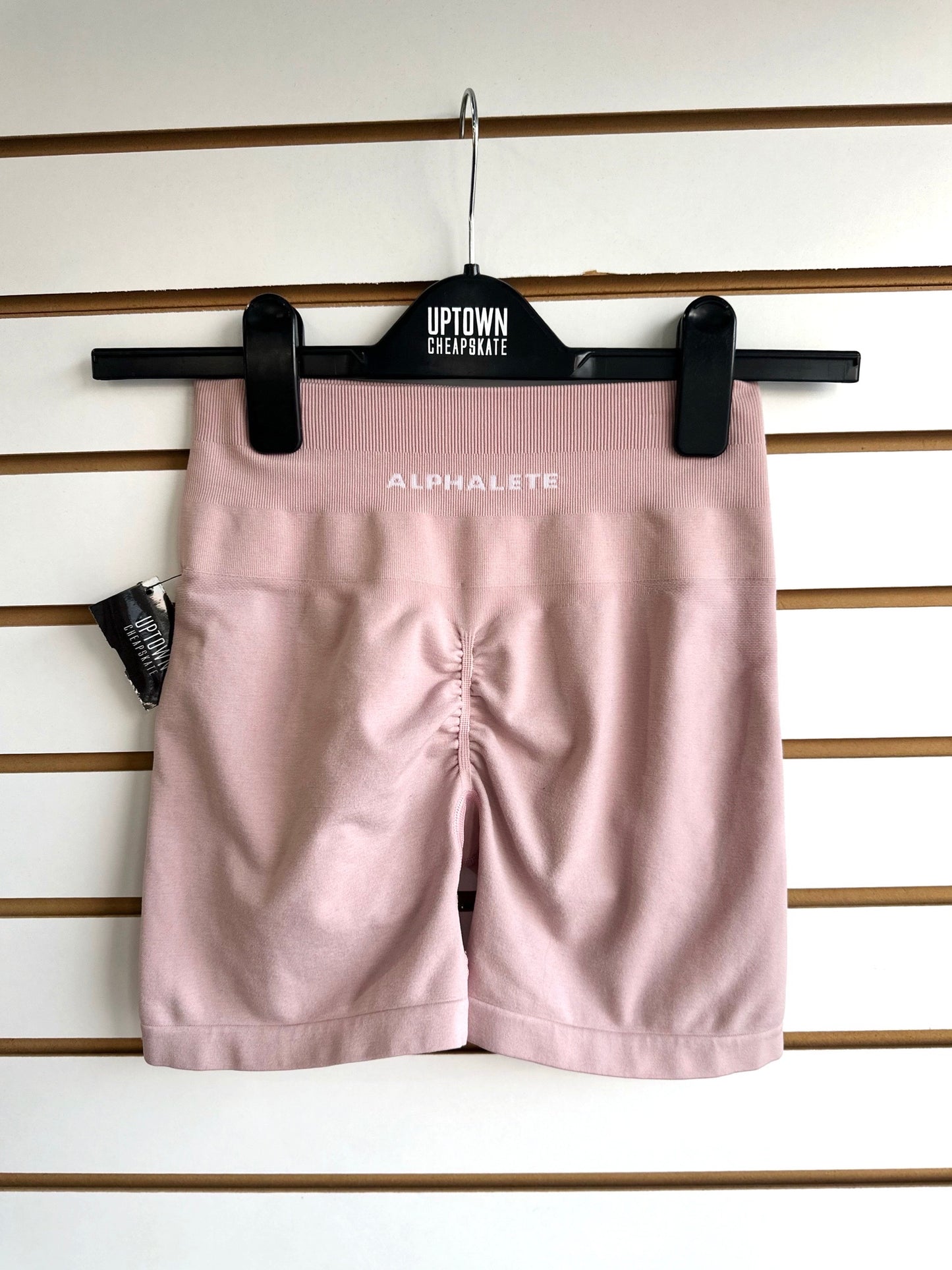 Alphalete Amplify pink shorts sz Small