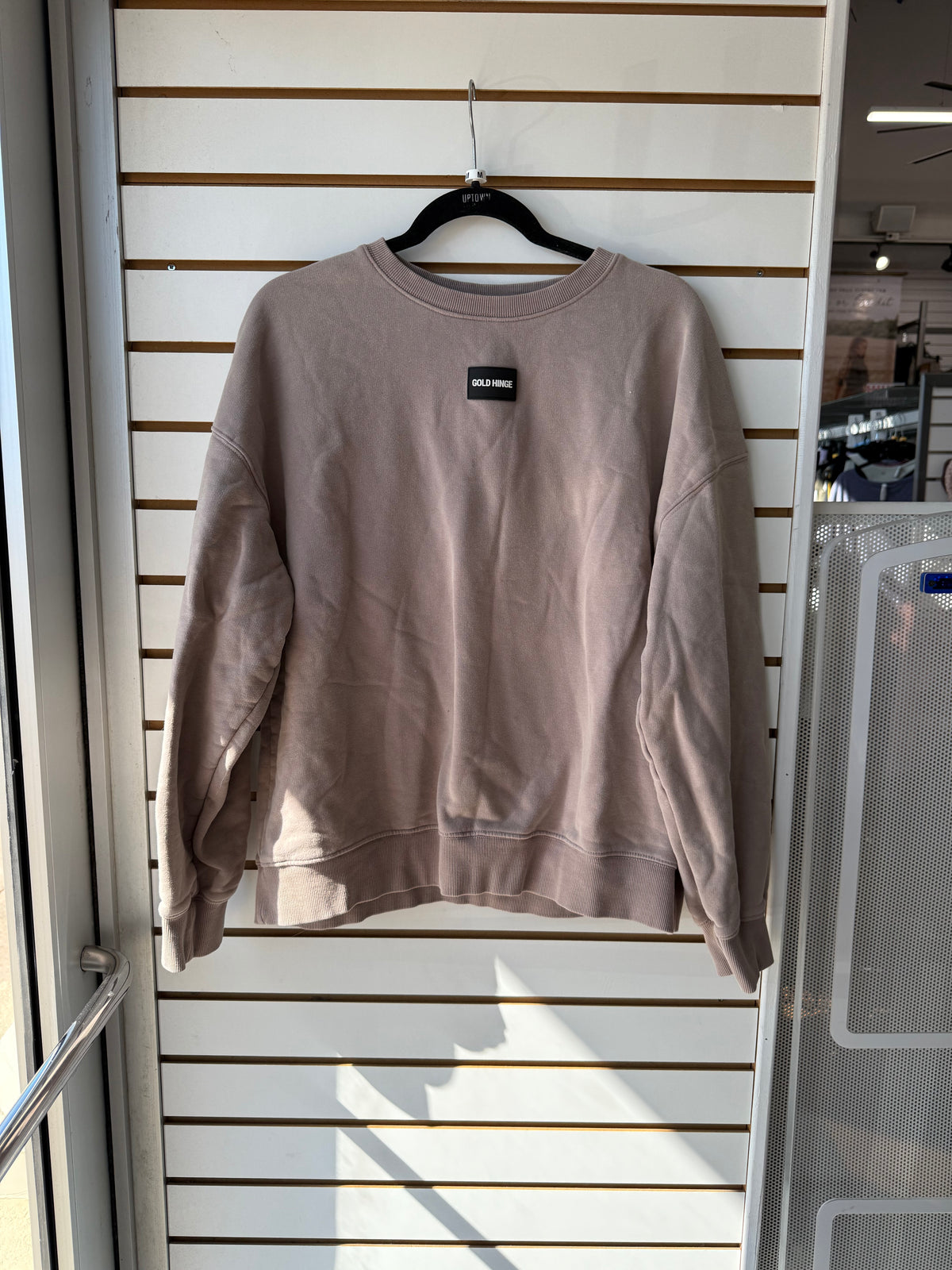 Gold Hinge pullover size medium