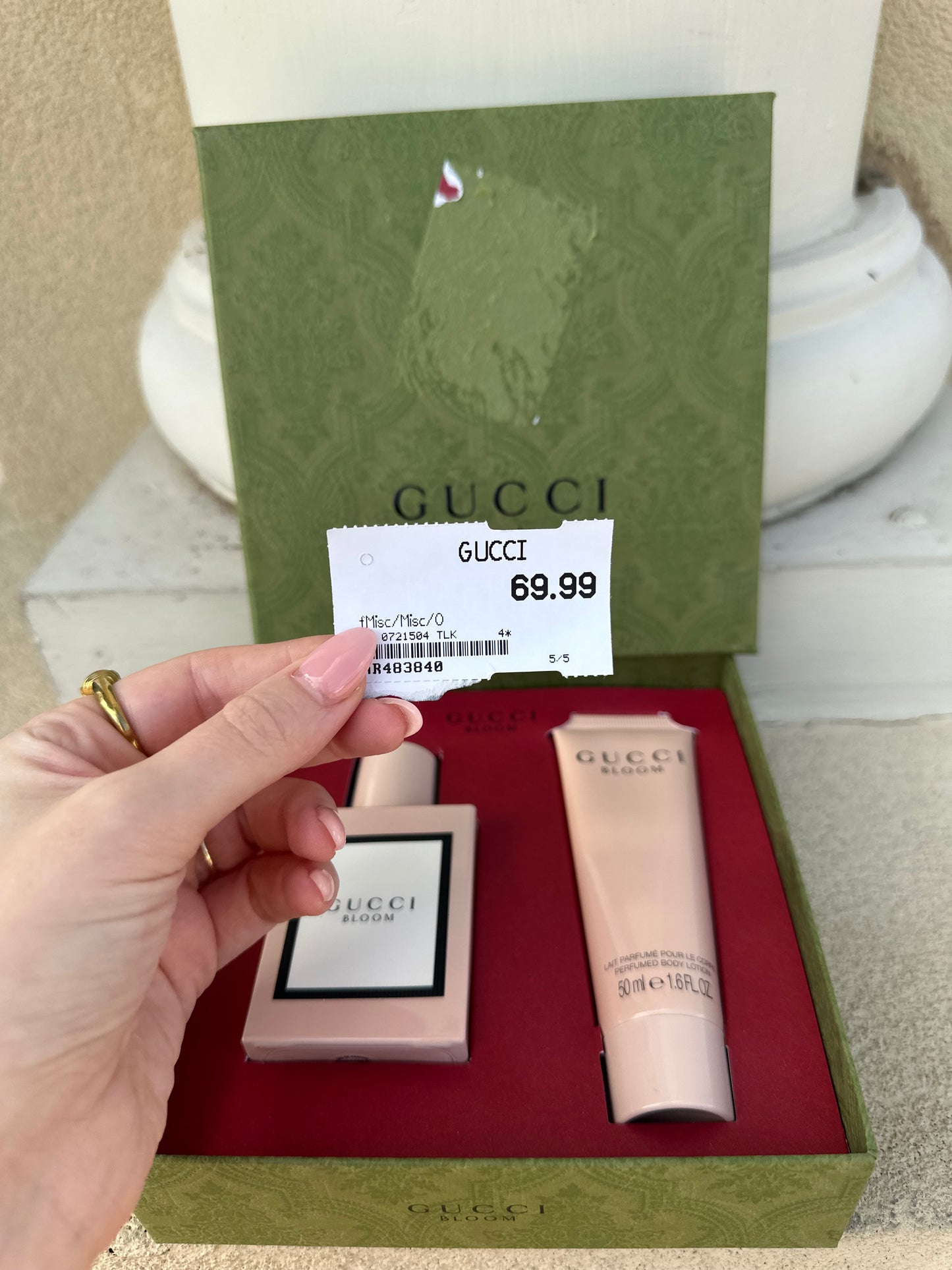 RESERVED Gucci Bloom perfume & lotion set