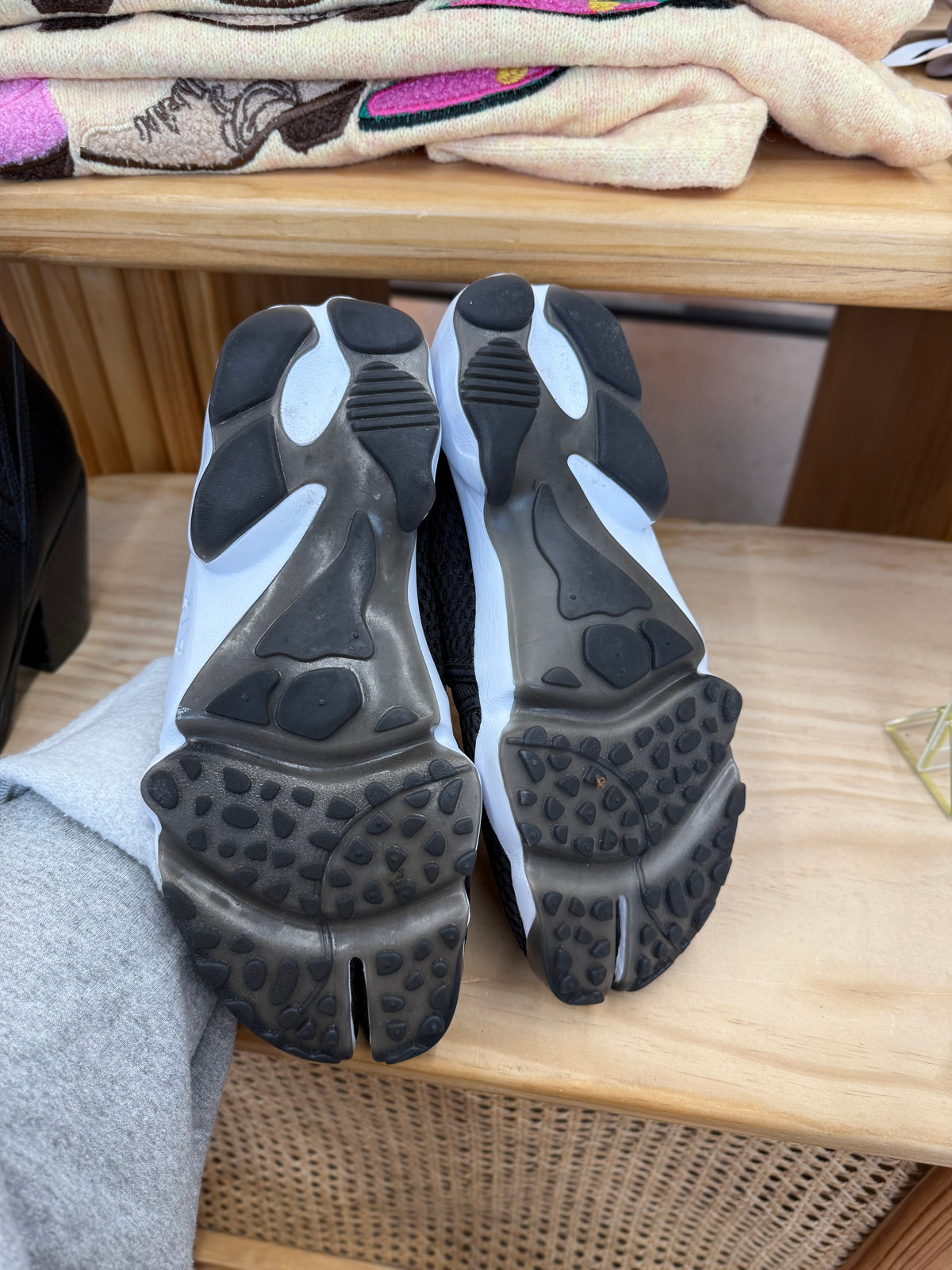 Nike Air Rift black sneakers size women’s 9