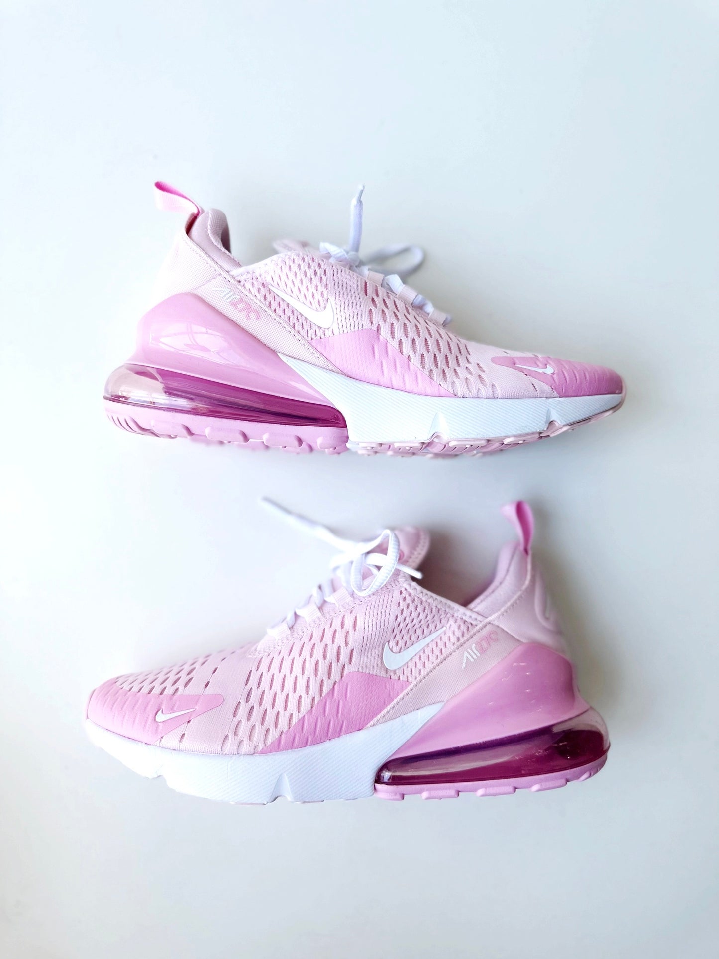 Nike Air Max 270 (6.5Y/W8)