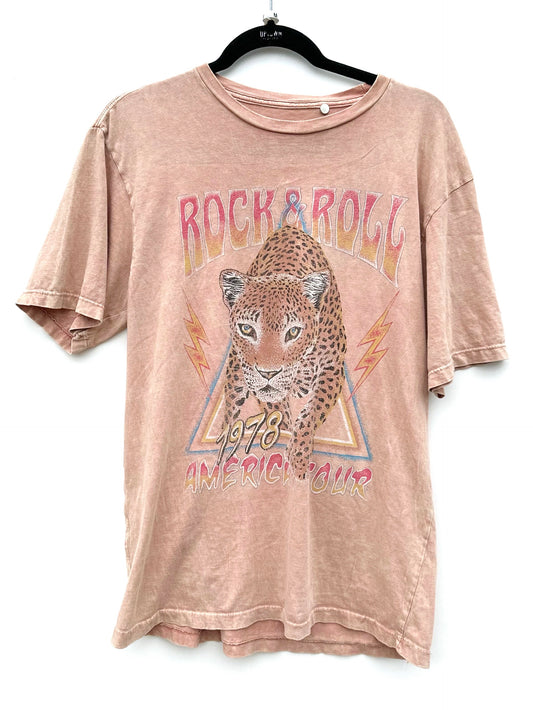 Lotus Fashion rock & roll leopard graphic tee (medium)